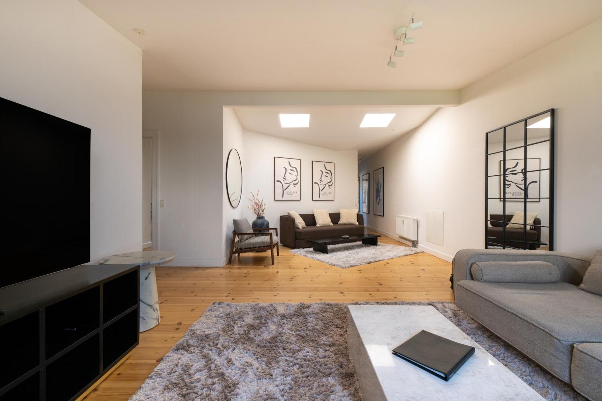 Apartment Bright 3br With Balcony And Amazing View Copenhagen